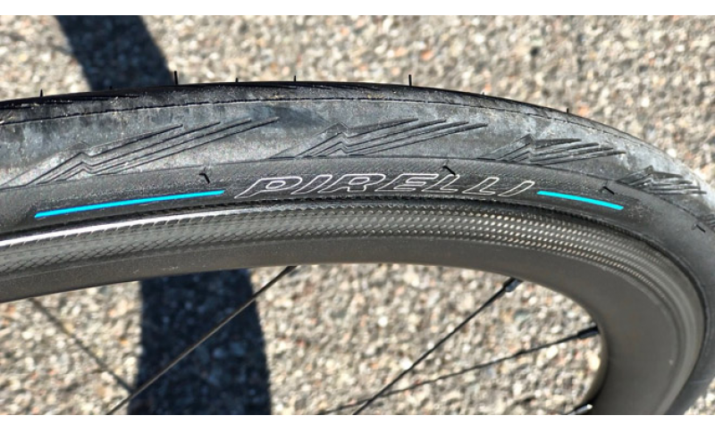 pirelli velo 4s