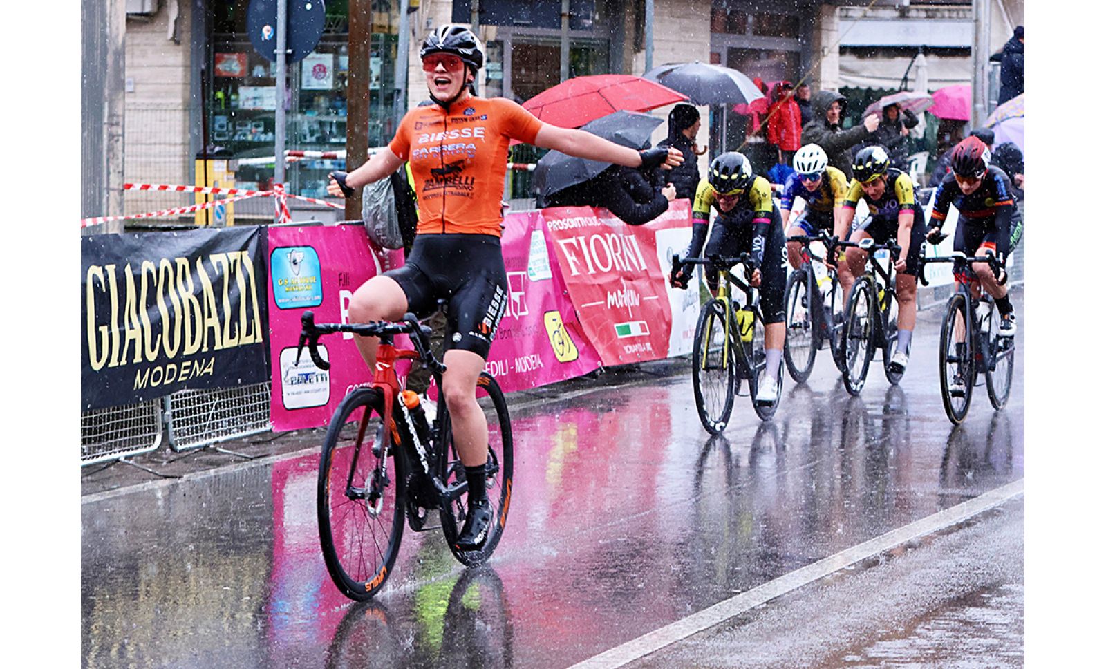 NONANTOLA. ERJA GIULIA BIANCHI FESTEGGIA CON LA BIESSE CARRERA. GALLERY